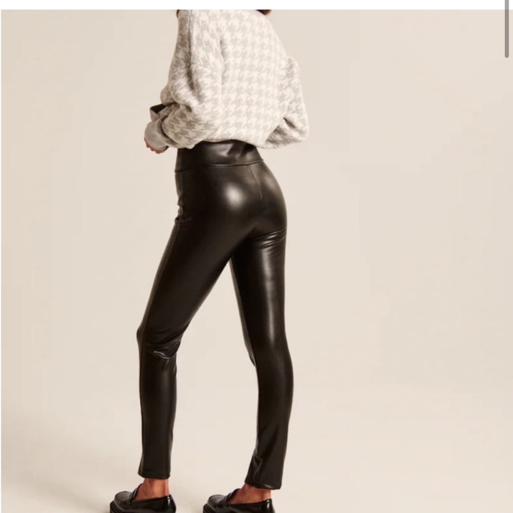 Abercrombie & Fitch Vegan Faux Leather Stretch Zip-Ankle Leggings Pants … - Picture 4 of 13